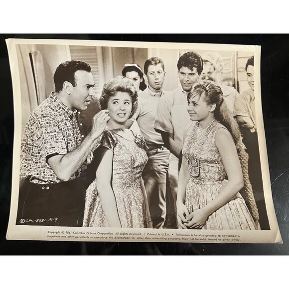 Vintage Gidget Goes Hawaiian 1961 Movie Still Deborah Walley Michael Callan Pegg - Picture 1 of 13